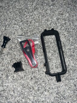 Krytka Insta360 X3 na stativ , ramecek - 5