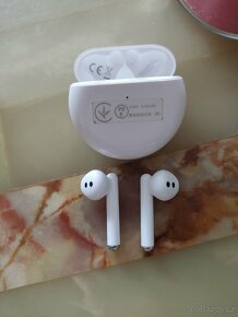 Bezdrátová sluchátka Huawei FreeBuds 4 - 5