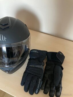 Vyklápěcí přilba na motorku MT Storm černá matná - 5