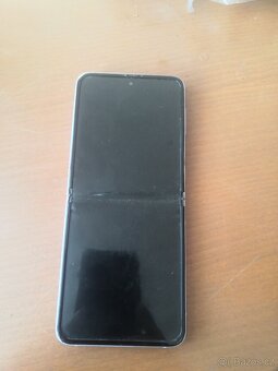 Samsung flip 4 - 5
