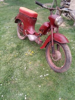 Pionýr-Jawa-555 - 5