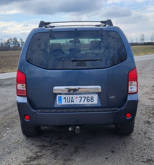Nissan pathfinder 2,5 dci 7mist, Praha - 5