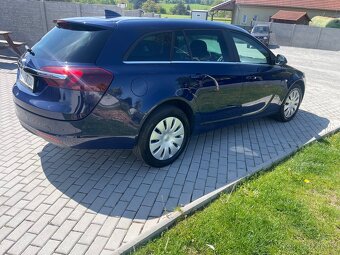 Opel insignia Tour4x4 r.v 2017 xenon Automat - 5