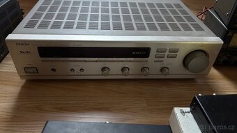 Vysílačka Elix, Přijímač Denon, Spectrum monitor Promax - 5