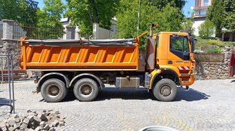 IVECO Trakker - 5