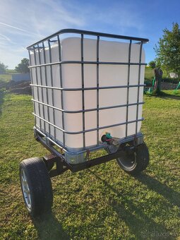 Vozík za traktor s nádrží 1000l - 5