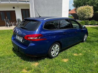Peugeot 308 SW 1.2i 81KW Automat r.v2018 Nové v ČR - 5