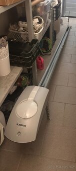 Prodám sekční garážová vrata cca 3000 x 2120 mm - 5