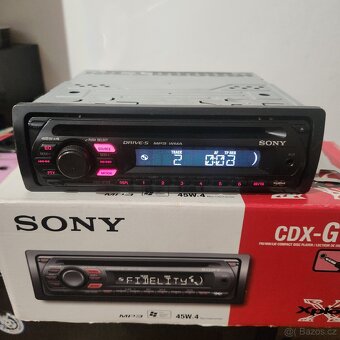 SONY CDX-GT23 CD MP3 AUX AUTORADIO - 5