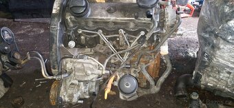 Motor 1.9 tdi 66 kw AGR vw golf skoda octavia - 5