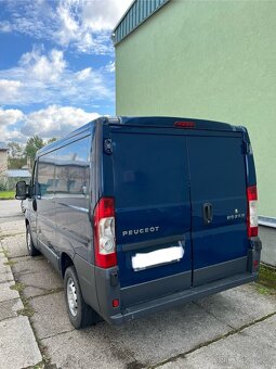 PEUGEOT BOXER 2,2 L1H1 - - 5