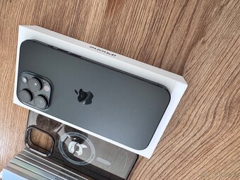 iPhone15 pro max 256gm s příslušenstvím - 5