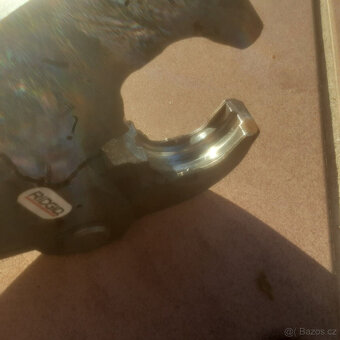 Lis Ridgid RP 350 v top stavu. Rok výstavby leden 2022 - 5