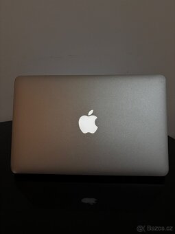 MacBook Air 13 (2012) - I7, 4GB RAM, 128GB SSD - 5