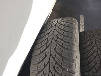 185 60 R15 zimni - 5