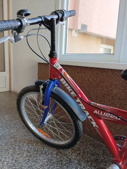 Dívčí kolo a přilba - 5