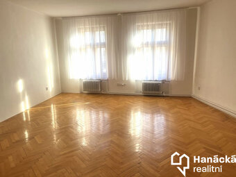 Pronájem velmi pěkného bytu 1+1 v centru Olomouce - 5