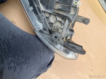 Predni leve svetlo vw crafter 17- levy - 5