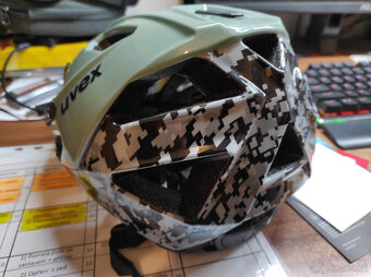 UVEX Quatro pixelcamo olive vel. M - 5