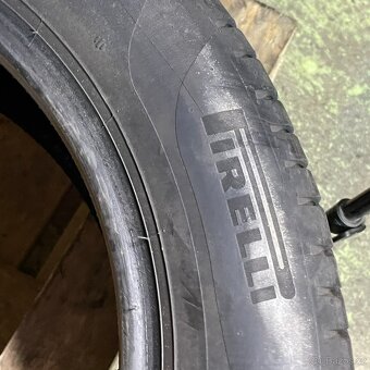 Letní pneu 215/55 R17 94V Pirelli 4,5-5mm - 5