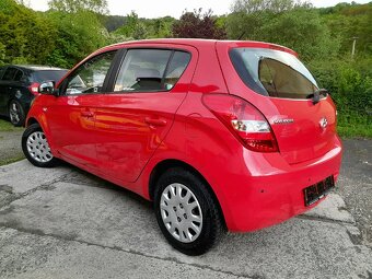Hyundai i20 1.2i 57kW 2011 naj.157tis. NOVÁ STK - 5