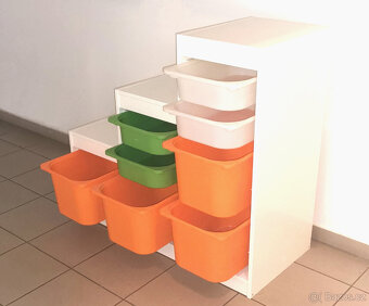 Nabízím zánovní úložnou sestavu z Ikea - 5