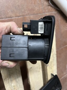 Ibiza 6J spínač světel originál plně funkční - 5
