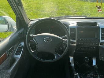 Toyota Land Cruiser 120 3.0 D4-D 127 kW - 5