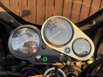 Yamaha Fazer 600 - 5