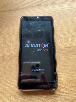 mobil Aligator S5550 Duo růžovo-zlatý - 5