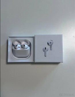 Apple AirPods 4 - 5