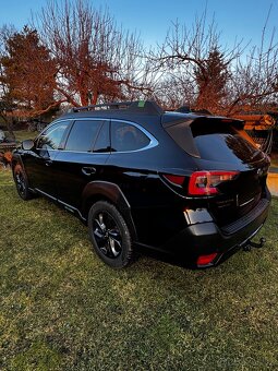 Subaru Outback Field 2.5i 124 kW – Black Editino. - 5