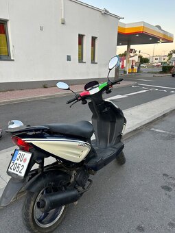Skútr 50ccm. - 5