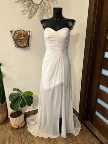 nové svatební šaty, různé druhy - 5