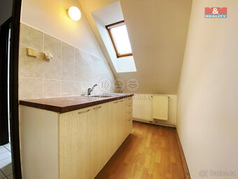 Pronájem kancelářského prostoru, 50 m², J. Hradec - 5