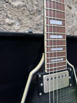 Dean V 30th Anniversary - 5