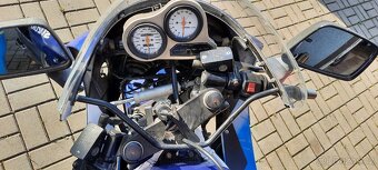 Suzuki GSXR 1100 r.v. 1987 - 5