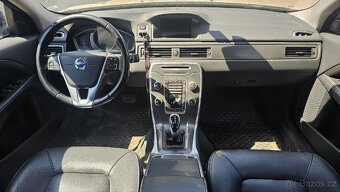 Volvo XC70 kombi 2.0 133kw, Motor KO - 5