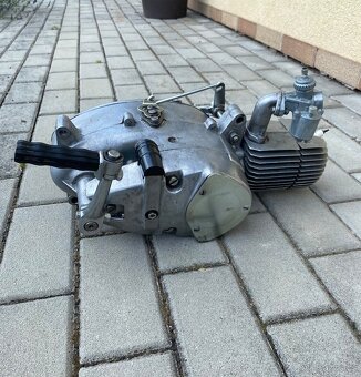 Motor jawa 50 - 5