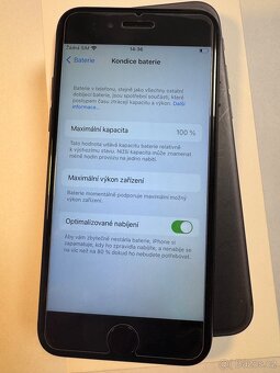 Apple iPhone 7 32gb kondice baterie 100% s kabelem  Cena 189 - 5