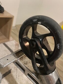 FlyBy Street - Freestyle Koloběžka - 5