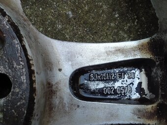 Alu disky originál Škoda 6J x 15 H2, 5x100, ET 38 - 5