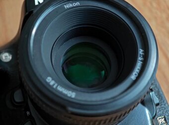 Nikon D800+2 objektivy - 5