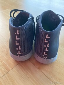 Dámské boty Under Armour Street Precision Mid EXP - 5