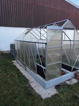 Polykarbonátový skleník - 5