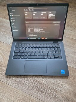 Dell Latitude 7420 - 5