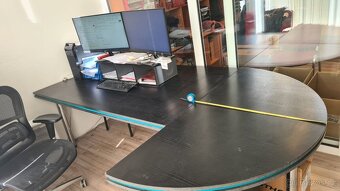 Kancelářský nábytek - 5