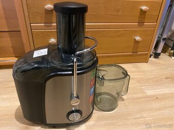 Odšťavňovač Rohnson juice extractor R-435 - 5