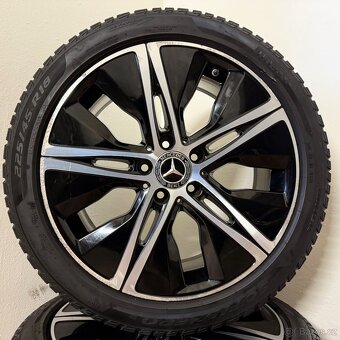 DVOUROZMĚRNÉ MERCEDES C W206 5x112 R18 +ZIMNÍ PNEU - 5