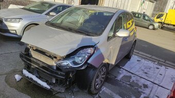 Hyundai ix 20, 1,6 benzín, r.v. 2016, najeto 48 tis.km - 5